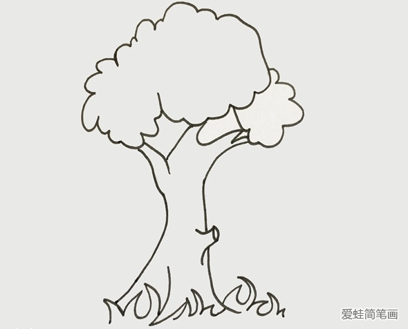 大樹怎么畫簡單又好看